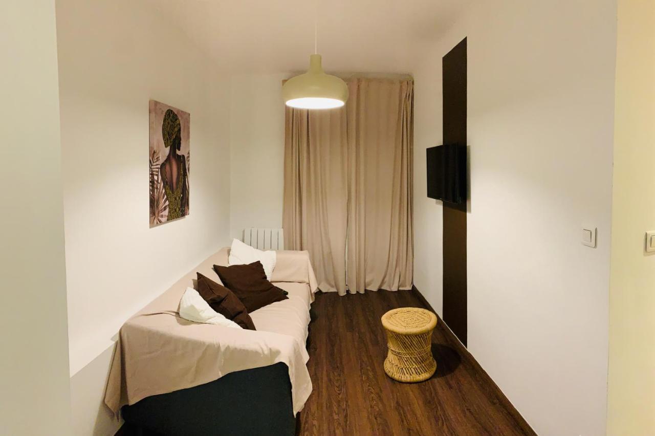 Rose Appartement Manosque Esterno foto