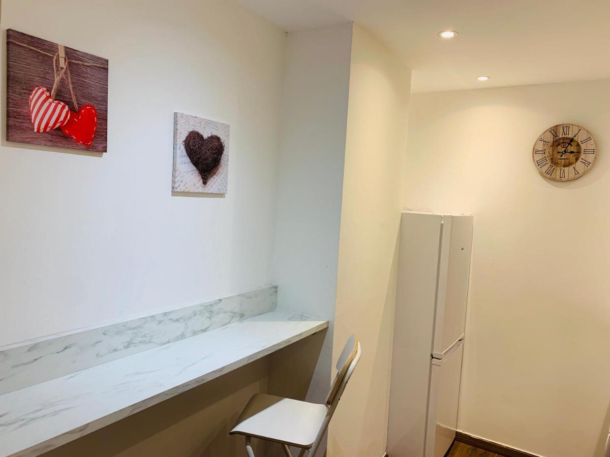 Rose Appartement Manosque Esterno foto
