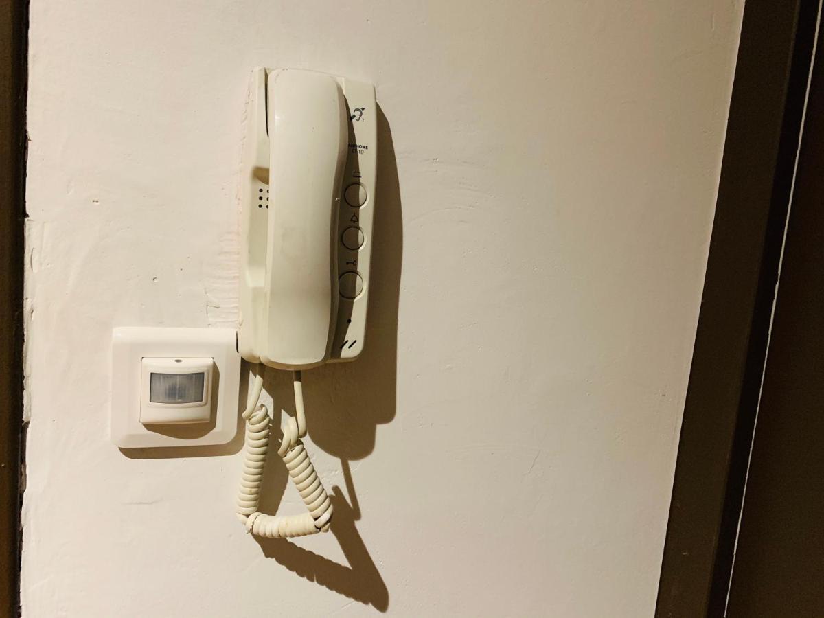 Rose Appartement Manosque Esterno foto